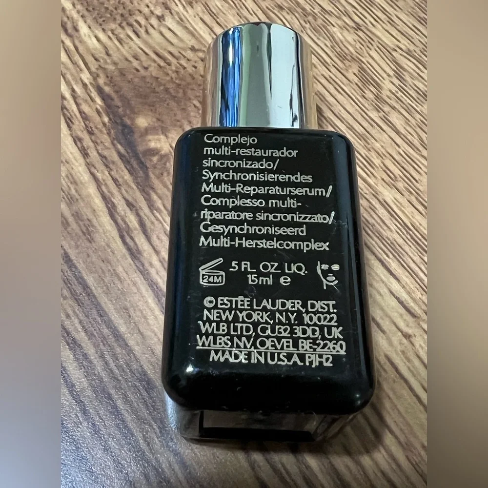 Estée Lauder advanced night repair synchronized multi recovery complex